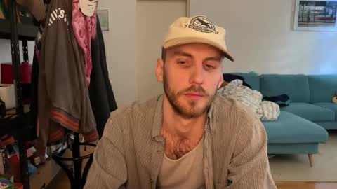 Leon online show from February 27, 2026, 1:55 pm