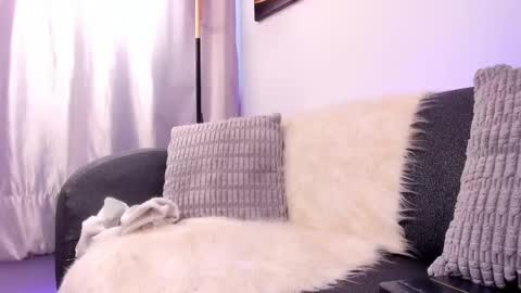 Leo  online show from November 9, 2025, 5:00 pm