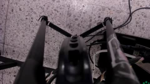 Leo  online show from November 11, 2025, 5:07 am