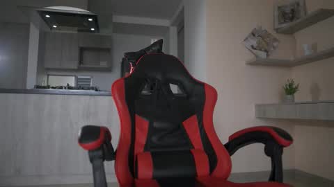 Leo Salvatore online show from September 19, 2025, 1:56 pm