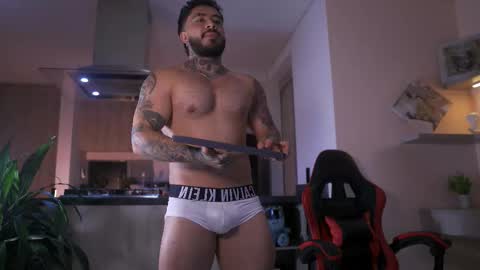 Leo Salvatore online show from October 10, 2025, 3:38 am