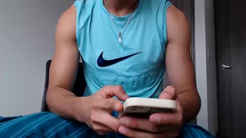 Snapshot of leostorm25 chatting on February 20, 2025, 4:57 pm leostorm25 online show from February 20, 2025, 4:57 pm