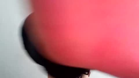 Abril online show from April 30, 2026, 4:35 pm