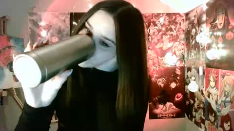 little secret online show from January 9, 2025, 10:20 am