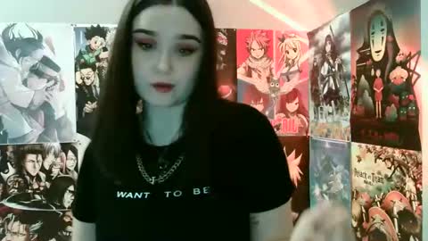 little secret online show from March 1, 2025, 10:24 am