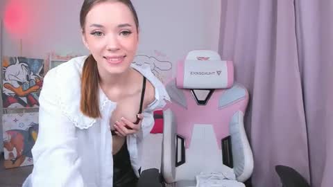 Valerie online show from October 5, 2025, 3:05 am