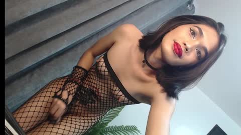 Snapshot of lesi_trisha chatting on February 6, 2025, 6:08 am Trisha18 online show from February 6, 2025, 6:08 am