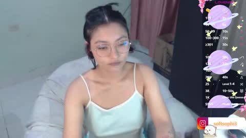 Leslie online show from November 12, 2025, 7:31 am