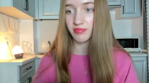  LESLIE   online show from October 13, 2025, 7:03 pm