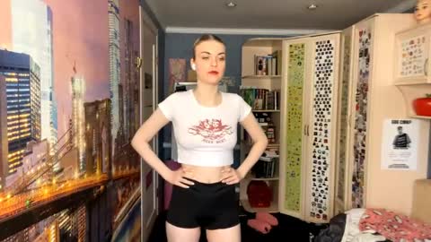 Kate online show from May 9, 2026, 11:26 am