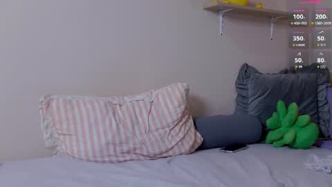 Snapshot of lessysweety chatting on July 21, 2026, 3:31 am Lessy online show from July 21, 2026, 3:31 am