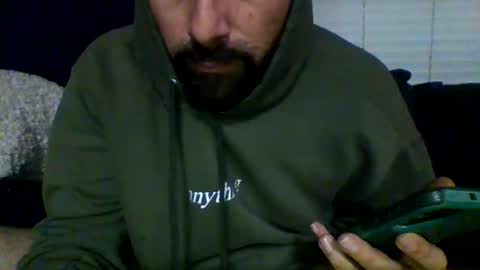 Snapshot of letithang24 chatting on December 18, 2025, 4:07 am letithang24 online show from December 18, 2025, 4:07 am