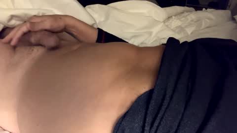 Snapshot of levec7 chatting on January 1, 2025, 7:41 am levec7 online show from January 1, 2025, 7:41 am