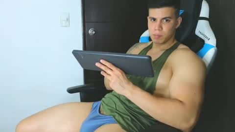 levelingg online show from December 6, 2024, 3:30 am