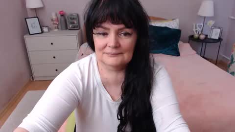 Mary online show from May 11, 2026, 12:00 pm