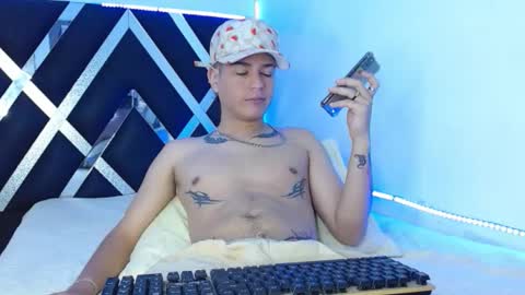 Snapshot of levy_steve chatting on February 7, 2026, 12:36 am LevySteven online show from February 7, 2026, 12:36 am