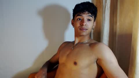 i  am lewis ly EDUARDO MEMDOZA15 online show from December 13, 2025, 7:53 pm