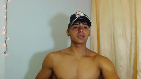 i  am lewis ly EDUARDO MEMDOZA15 online show from March 31, 2026, 5:13 pm