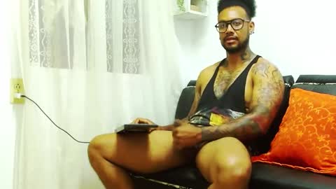 Lewis Strong online show from January 23, 2025, 1:41 am