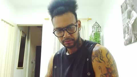 Lewis Strong online show from February 3, 2025, 1:19 pm