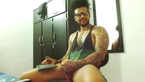 Lewis Strong online show from September 18, 2025, 6:10 pm