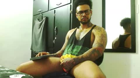 Lewis Strong online show from November 2, 2025, 6:21 pm