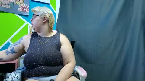 Lexi und Lex online show from January 10, 2025, 7:46 am