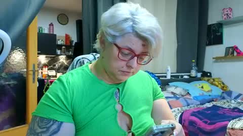 Lexi und Lex online show from January 13, 2025, 7:21 am