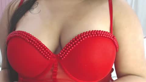 Gabrielle online show from February 1, 2025, 10:15 am