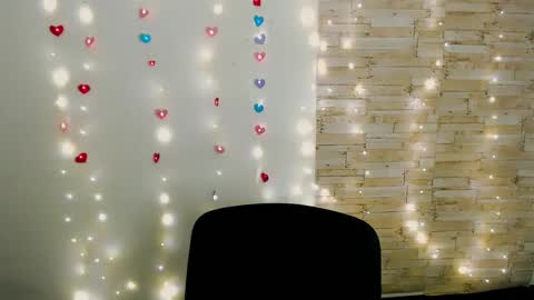 Alexia online show from January 27, 2025, 2:46 pm