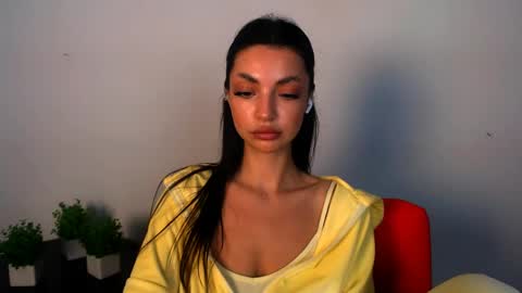 Alexia online show from May 21, 2026, 12:01 pm