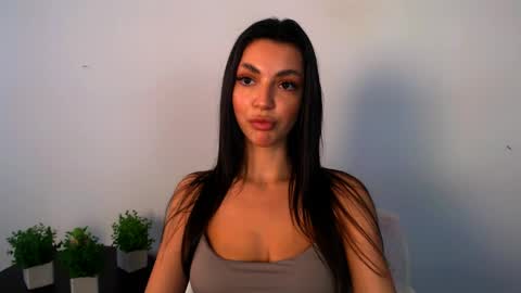 Alexia online show from May 24, 2026, 1:05 pm
