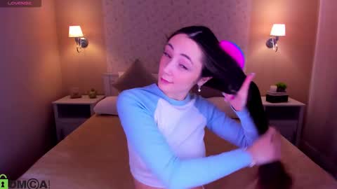 Snapshot of lexi_split chatting on October 9, 2025, 5:49 am Lexi GTM2 MonWedThurSatSun 1000am-400pm online show from October 9, 2025, 5:49 am