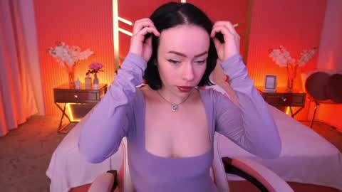 Snapshot of lexie_pearl chatting on May 17, 2026, 6:33 am Allia online show from May 17, 2026, 6:33 am