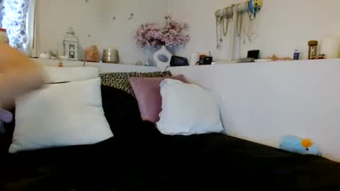 lexiel0veswood online show from May 22, 2026, 7:30 pm