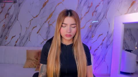 Snapshot of lexiewayne chatting on February 10, 2026, 8:02 pm Lexie online show from February 10, 2026, 8:02 pm