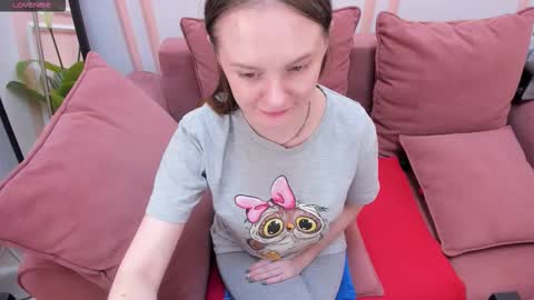 Lexi online show from October 2, 2025, 6:42 am