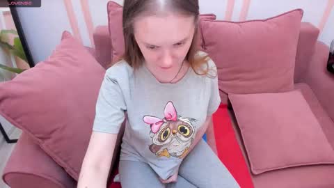 Lexi online show from October 15, 2025, 7:08 am