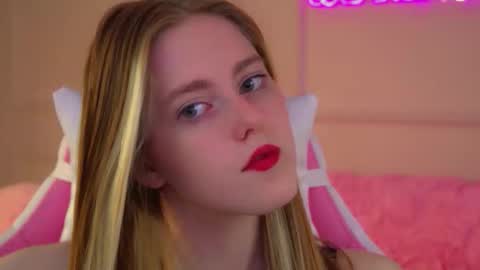 Snapshot of lexireadway chatting on September 28, 2025, 6:19 am Lexi online show from September 28, 2025, 6:19 am