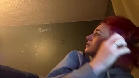 lexxndemm online show from December 15, 2024, 4:18 am