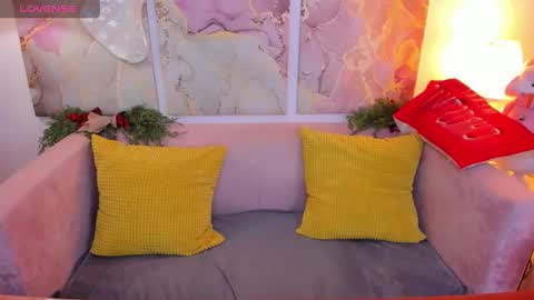 lexxxyone online show from January 6, 2025, 2:03 pm