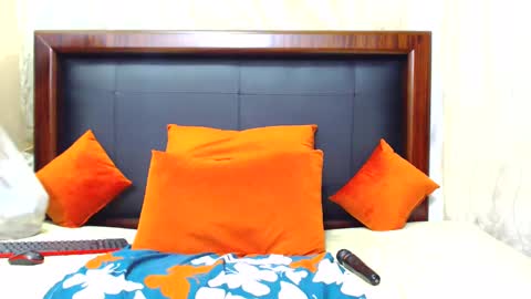 Silindile Caroline Madlala online show from January 6, 2025, 9:22 pm