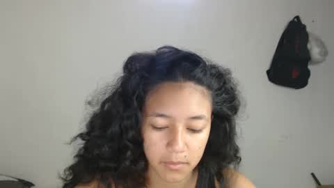 lolita online show from February 1, 2025, 2:24 pm