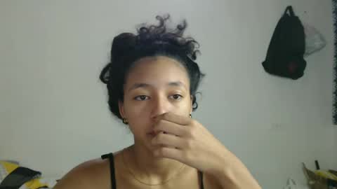 lolita online show from February 14, 2025, 2:02 pm