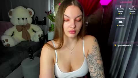 Leya online show from March 12, 2026, 2:50 am