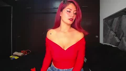 Leydy  online show from September 18, 2025, 1:18 am