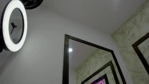 Leyla online show from March 31, 2026, 11:21 am