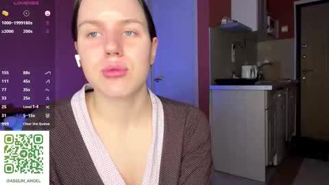 Adeline Di or just cute girl3 online show from February 3, 2026, 7:08 pm