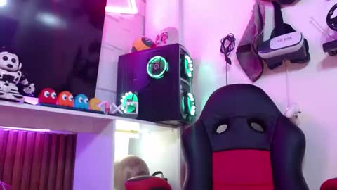 li_arellano online show from July 10, 2026, 7:16 pm