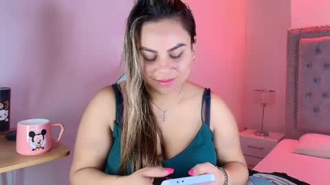 Lia  online show from March 27, 2026, 4:07 am